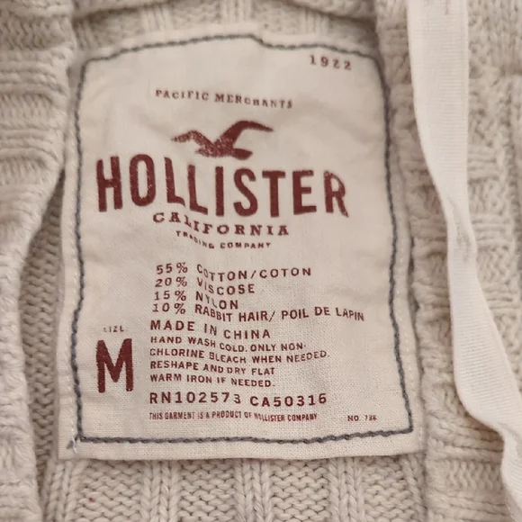 Y2K Hollister Women's Cable Knit Hooded V-Neck Sweater in Cream Bella Babydoll - Picture 2 of 11